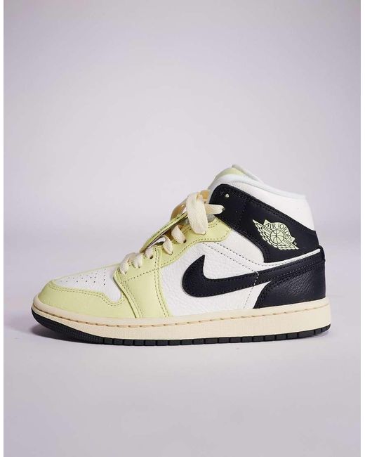 Nike Nike in het White