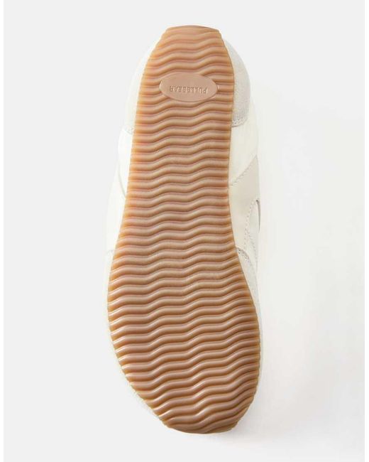 Sneakers Barefoot di Pull&Bear in Natural