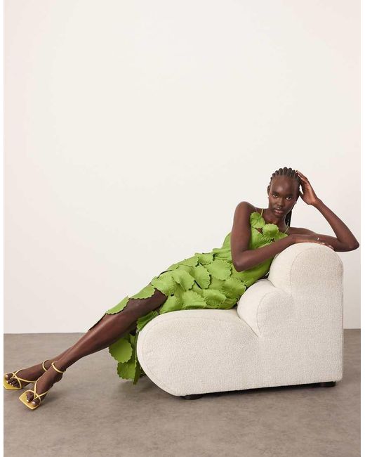Vestito Midi Oliva Con Fiori Cut-Out E Frange Sul Fondo di ARRANGE in Green