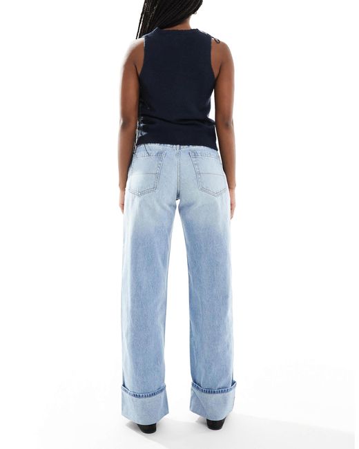 Jean ample avec ourlets à revers - clair délavé Bershka en coloris Blue