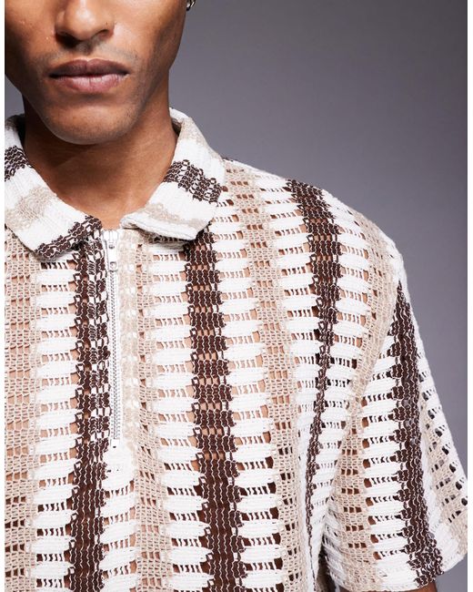 Polo décontracté coupe carrée en maille crochetée rayée avec col zippé - neutre ASOS pour homme en coloris Gray