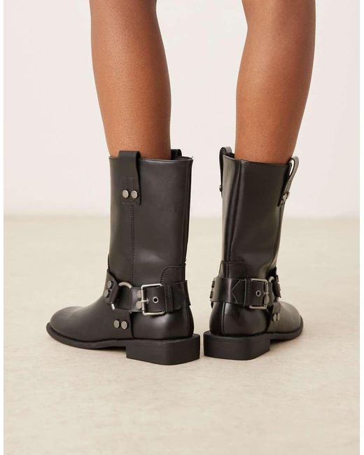 Arley di ASOS in Black