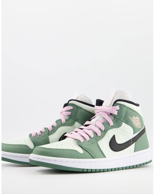 Zapatillas De Deporte Verde Menta Y Verde Oliva Air 1 Mid Se De Nike de color Green