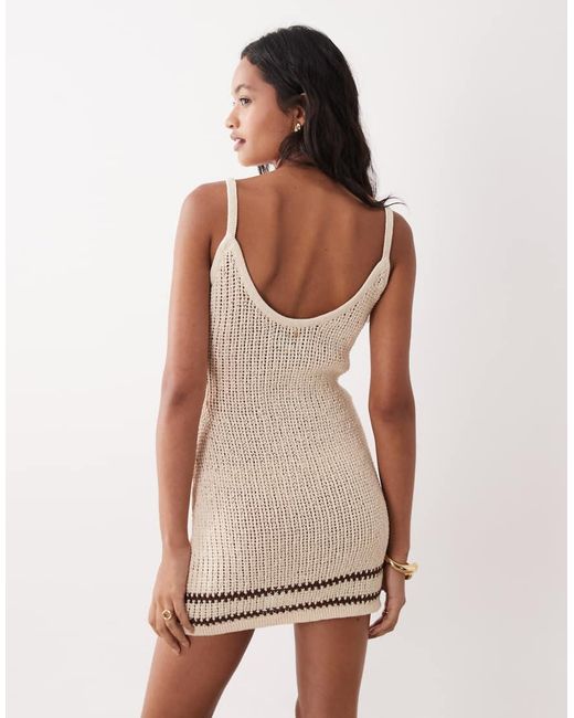 Coast di Rhythm in White