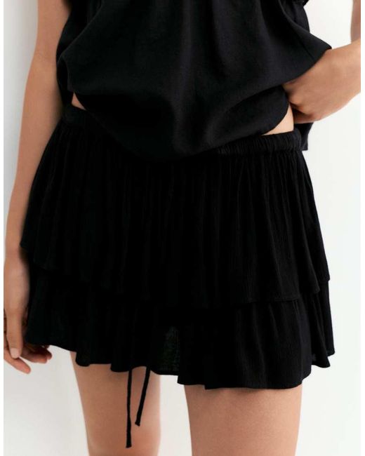 Pull&Bear Black Skort With Ruffles