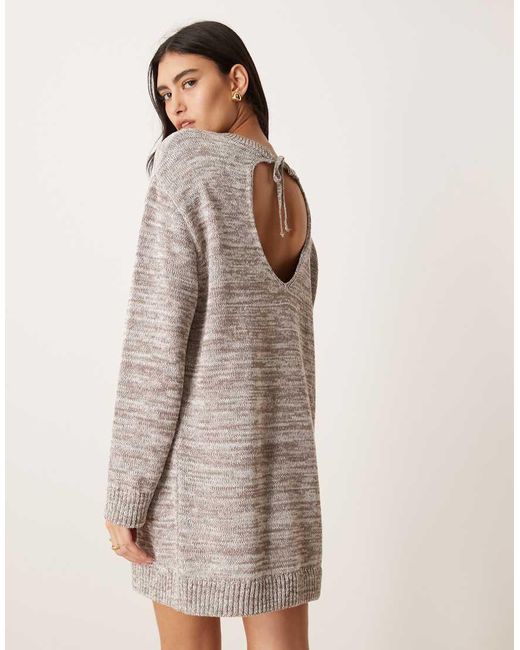 Vestido Corto Estilo Jersey Con Espalda Descubierta De Punto De Hilo Retorcido De ASOS de color Natural