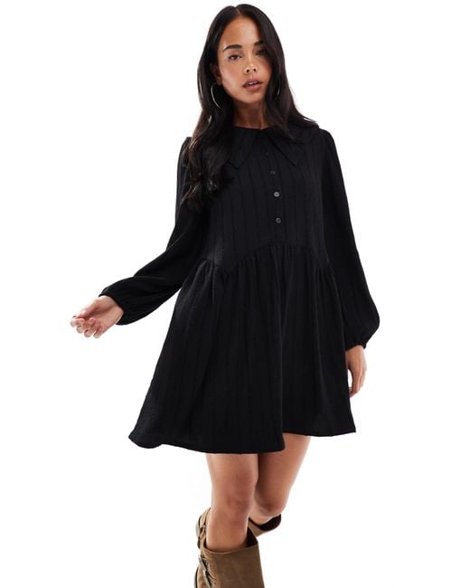 Wednesday's Girl Black Textured Collar Detail Mini Smock Dress