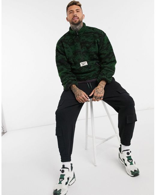 Reebok classics printed half zip fleece jacket in black deals