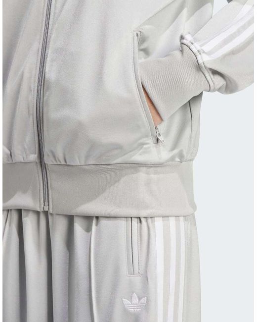Chaqueta De Chándal Gris De Corte Suelto Adicolor Classic Firebird De Adidas Originals de color Gray