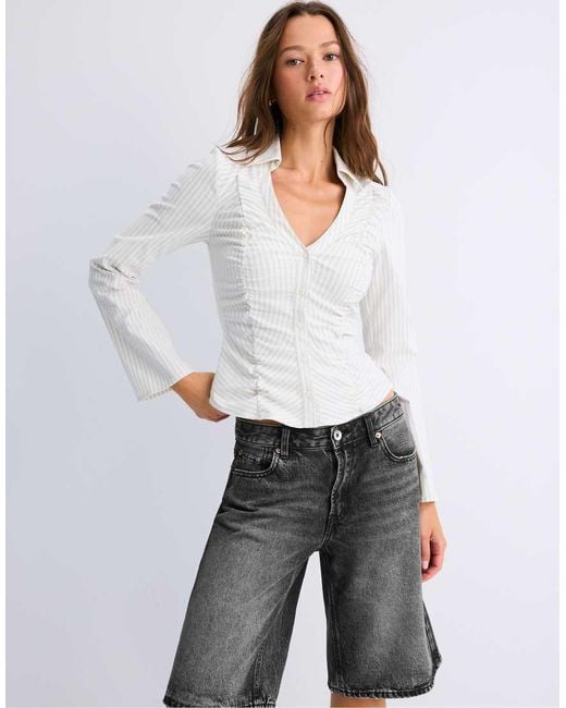 Stradivarius White Gathered V-Neck Shirt