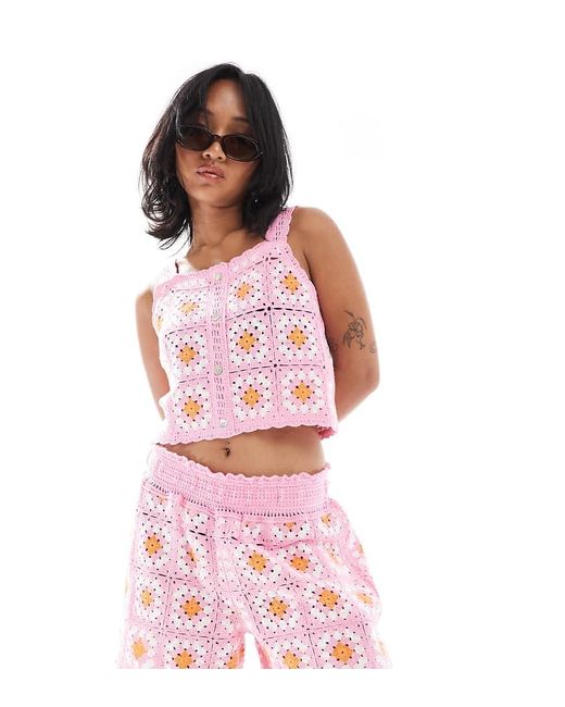 Only Petite Pink Crochet Pull On Shorts