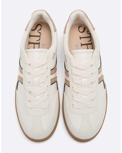 Stradivarius White S011 Basic Retro Trainers