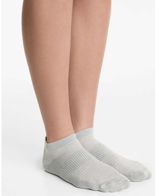 Oysho White 3 Pairs Of Polyamide Blend Sneaker Socks With Heel Tab