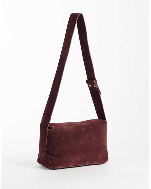 Borsa Morbida di ASOS in Red