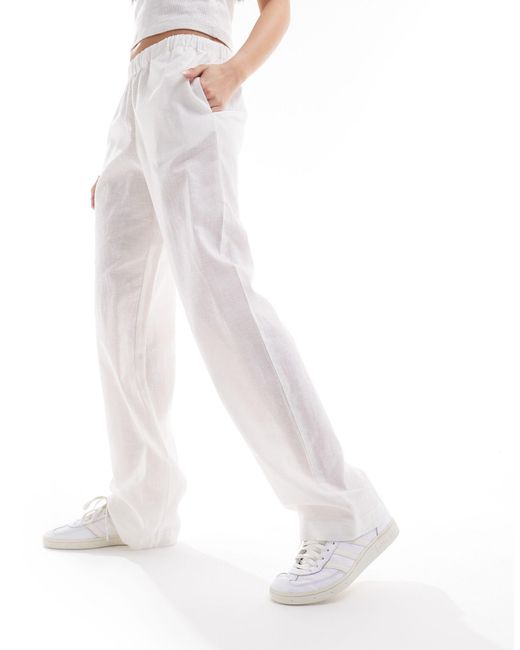 Pantalon ample en lin Monki en coloris White