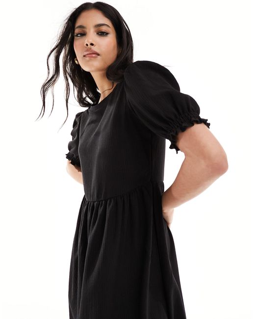 Vestido midi liso amplio New Look de color Black
