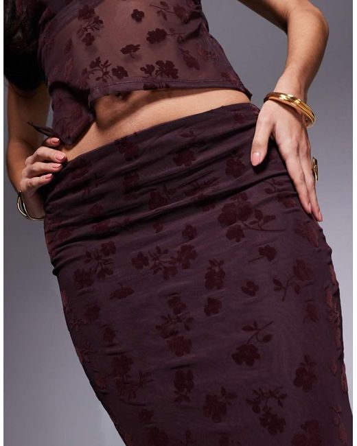 Gonna Lunga A Fiori Floccati Trasparente di ASOS in Purple