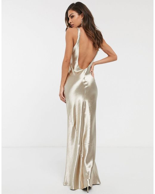 Vestito lungo con scollo profondo hotsell