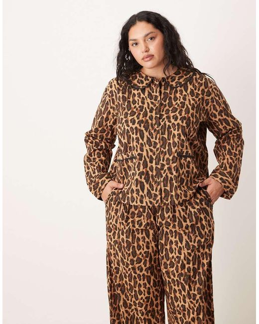 ASOS Asos Design Curve in het Brown