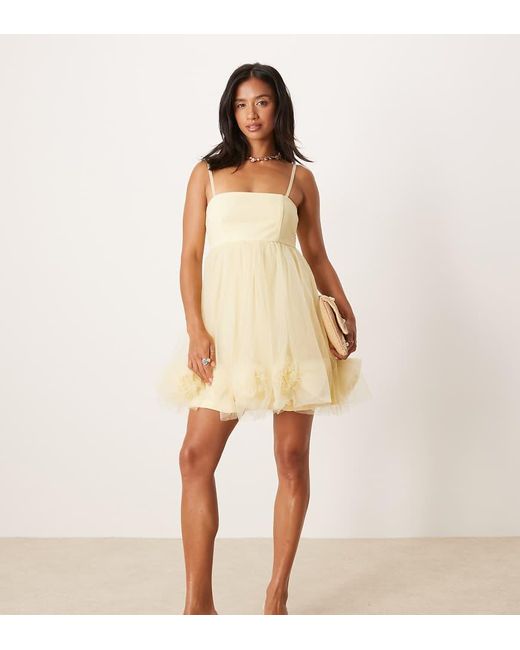 Vestito Corto Stile Babydoll Color Limone Con Fondo A Palloncino di LACE & BEADS in Natural