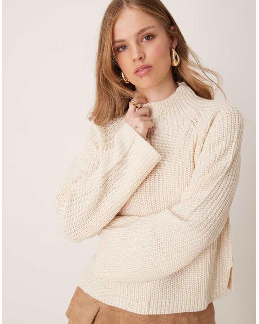 Maglione Accollato Crema Con Spacco Laterale di Jdy in Natural