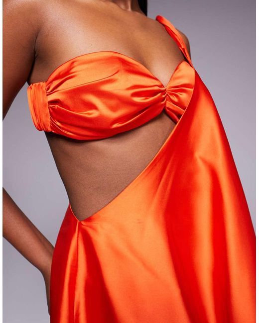 Vestido Corto Rojo Asimétrico De Satén Anthia De The Dolls House de color Red