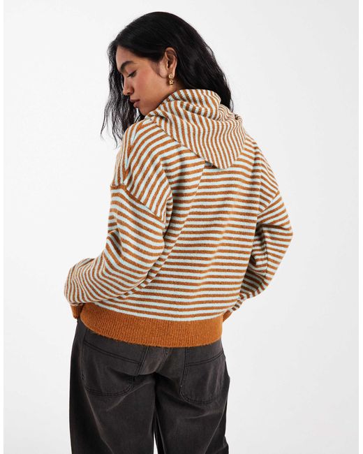 ASOS Brown – fein gestreifter strickpullover