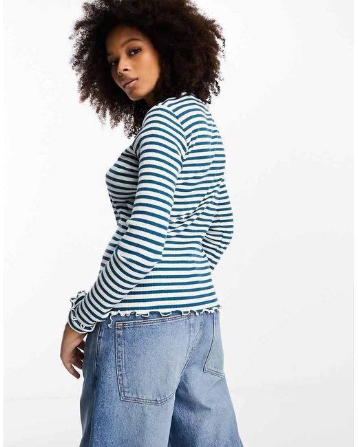 Vila Geribbeld Gestreept T-Shirt Met Lange Mouwen En Golvende Rand in het Blue
