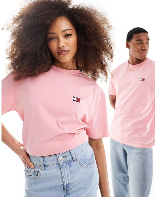 T-shirt classique unisexe à logo écusson Tommy Hilfiger en coloris Pink