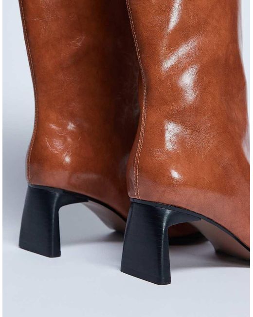 Botas Por La Rodilla Tostadas Con Puntera Fina Cuadrada Talia De TOPSHOP de color White