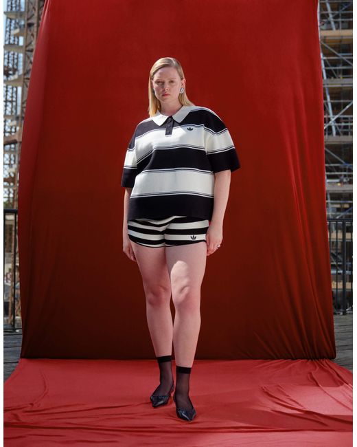 Adidas Red Originals x asos – gestreifte shorts aus strick