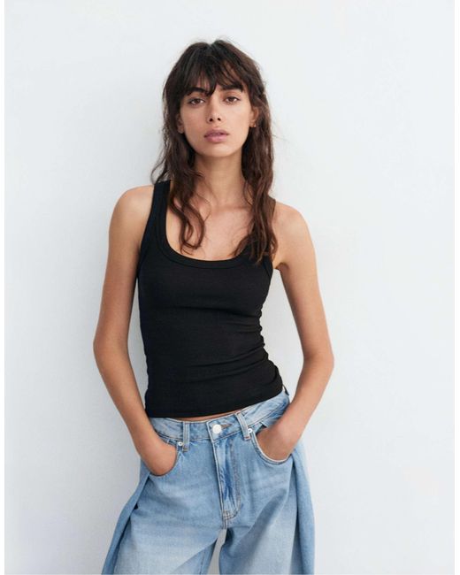 Pull&Bear Black – basic-tanktop