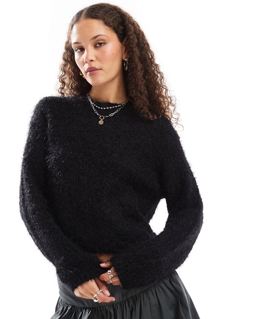 Noisy May Black – flauschiger strickpullover