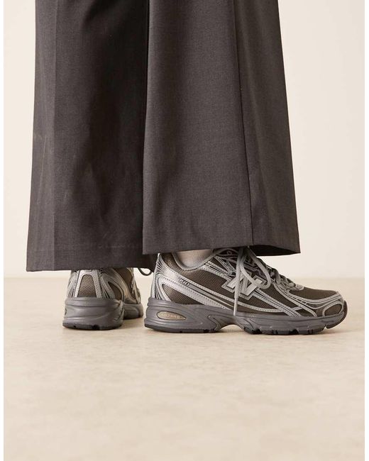 New Balance Black 740 Metallic Sneakers