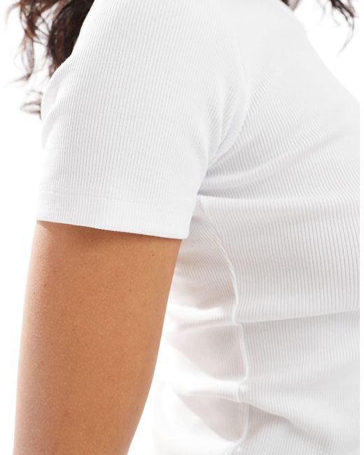 JJXX White – geripptes, figurbetontes t-shirt