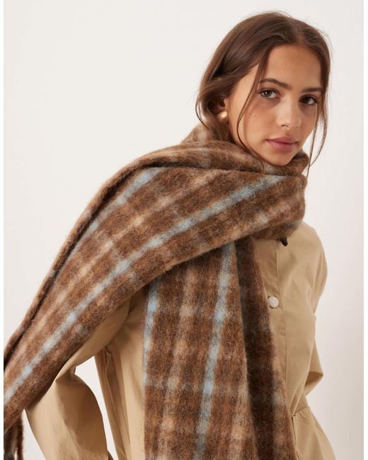 ASOS Natural – karierter, gewebter schal