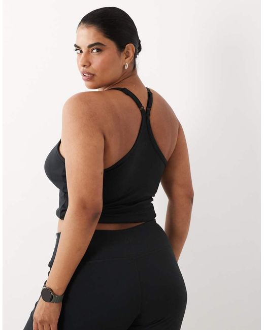 4505 Black Curve Icon Soft Touch Yoga Cami With Inner Bra And Adjustable Straps