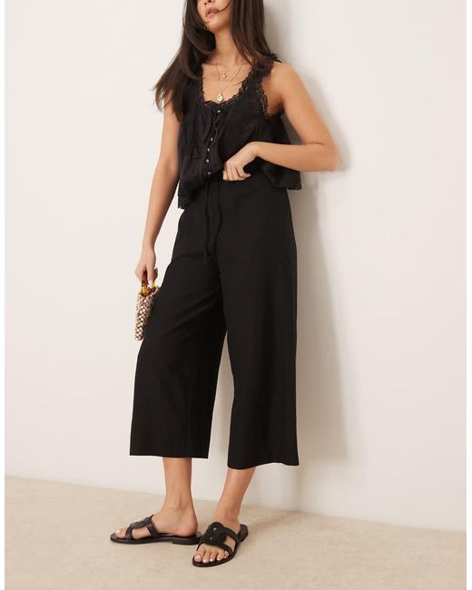 New Look Black Linen Cropped Trousers