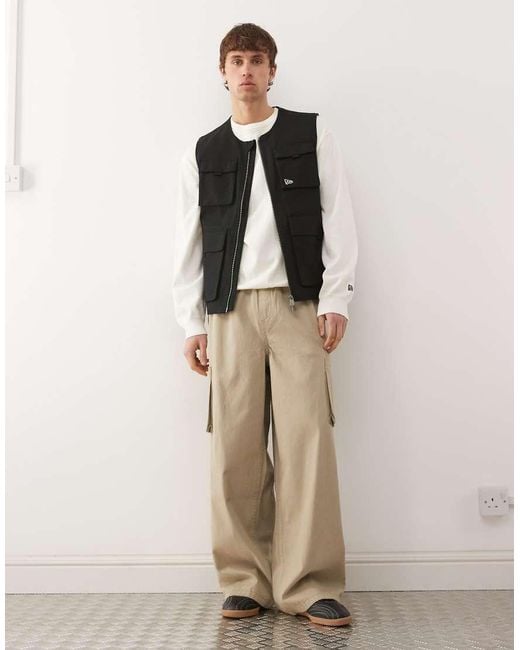 KTZ Black Zip Through Utility Vest With Pockets for men