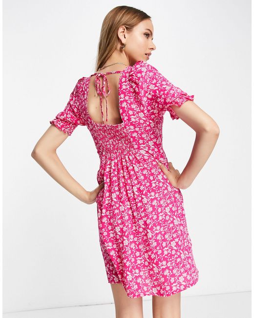 Vestido corto con estampado floral y detalle Mango de color Pink