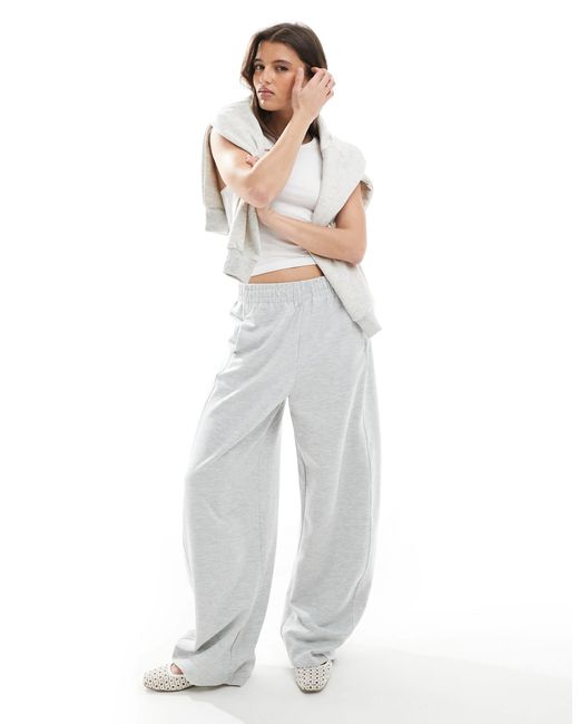Str - pantalon Stradivarius en coloris White