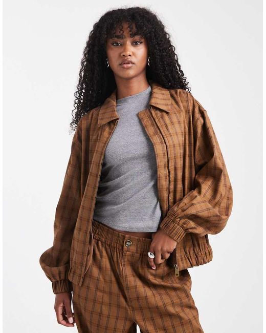Chaqueta Color Mostaza A Cuadros Con Bajo Abullonado De (Parte De Un Conjunto)-Amarillo ASOS de color Brown