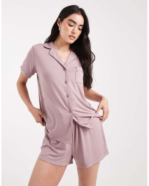 Loungeable Superzachte Jersey Pyjamaset Van Overhemd Met Korte Mouwen En Short in het Multicolor