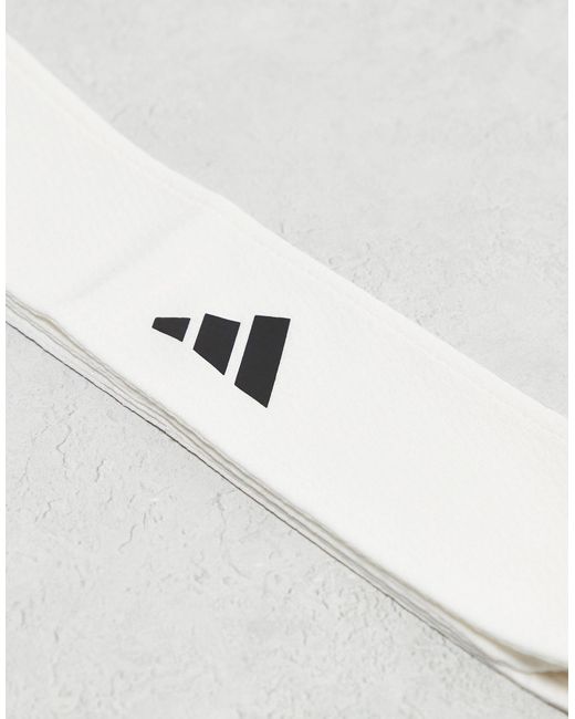 Adidas - aeroready - bandeau Adidas Originals en coloris White