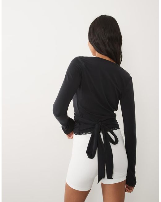 BO+TEE Black Long Sleeve Wrap Top