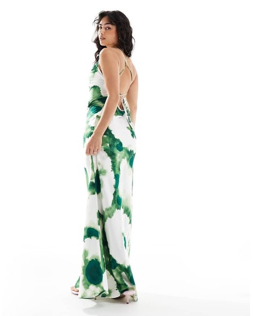 Object Satijnen Maxi Slipdress Met Lage Rug Met Kruisbandjes En Abstracte Bloemenprint in het Green