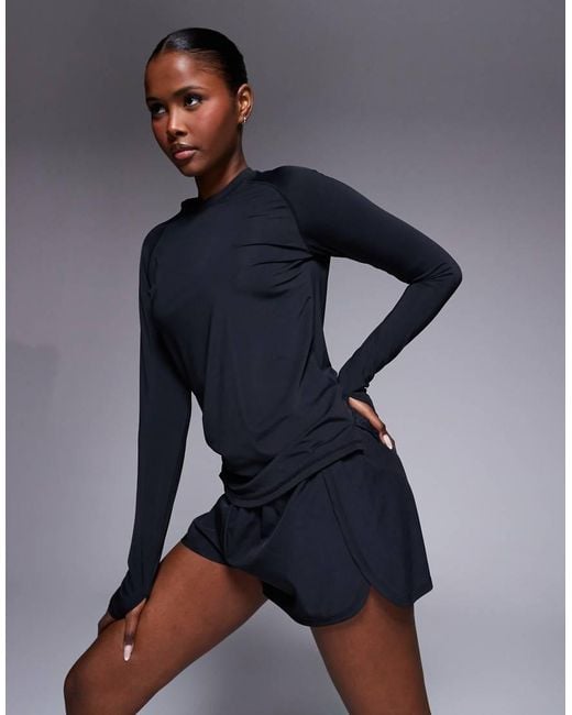4505 Gray High Waist Woven Running Shorts With Zip Phone Pocket