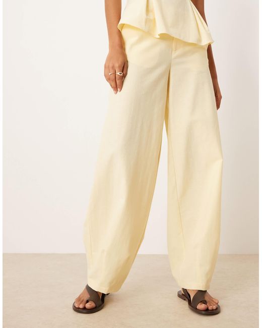 ASOS Natural – barrel-leg-hose aus leinenmix