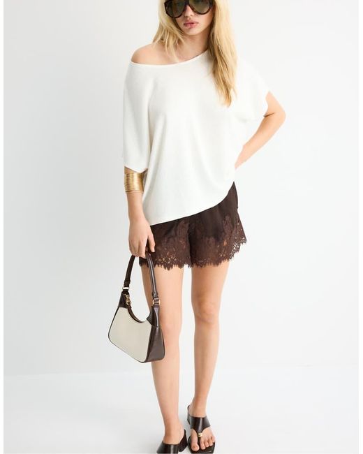 Stradivarius White Rustic Cape T-shirt