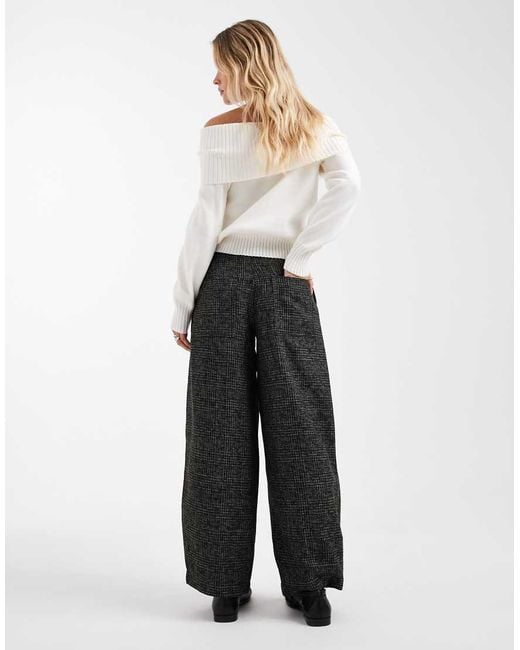 ASOS White Asos Design Petite Textured Check Barrel Leg Trousers With Seam Detail